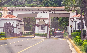 Bosques de Santa Elena II
