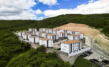 Alcázar, Condominio Andalucía